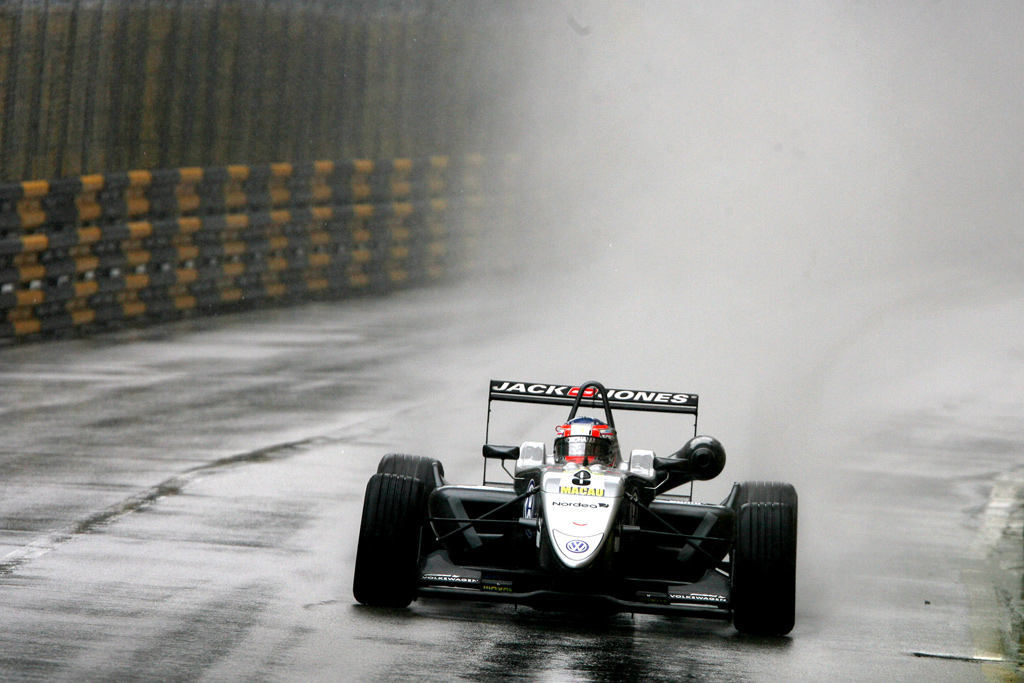 Kevin Magnussen syntes, han er blevet straffet alt for hårdt af løbsledelsen.
(Foto: Jakob Ebrey)